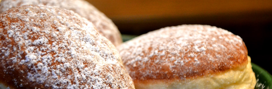 Konditorei Fuchs - Krapfen Konditorei Fuchs - Krapfen